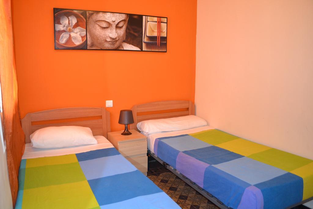 Blue Hostel Barcelona Quarto foto