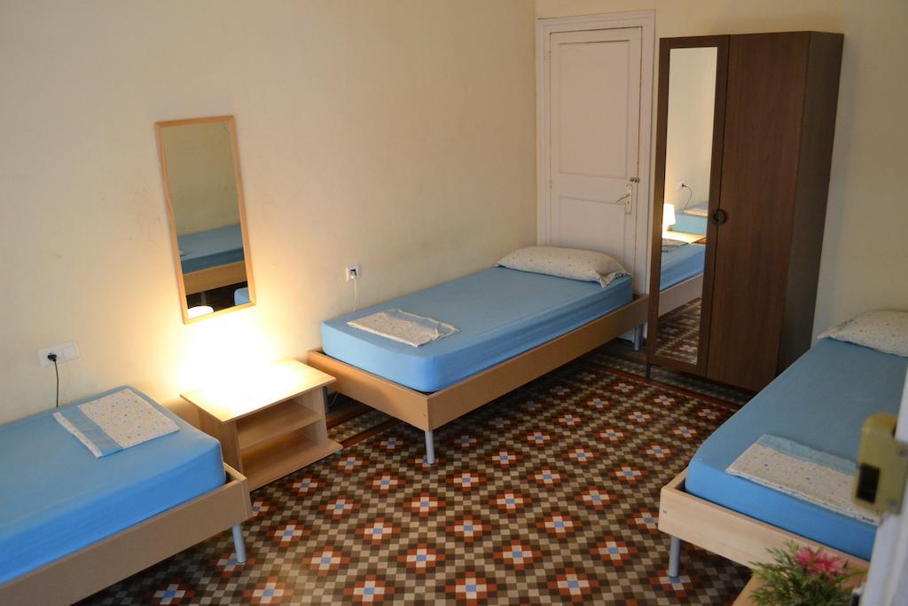 Blue Hostel Barcelona Quarto foto