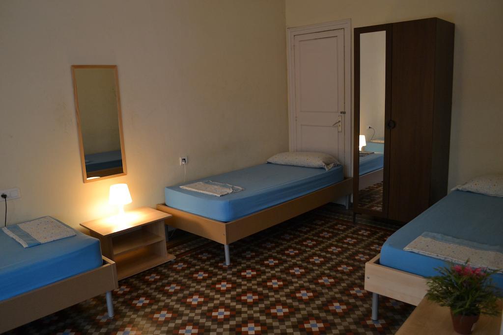 Blue Hostel Barcelona Quarto foto