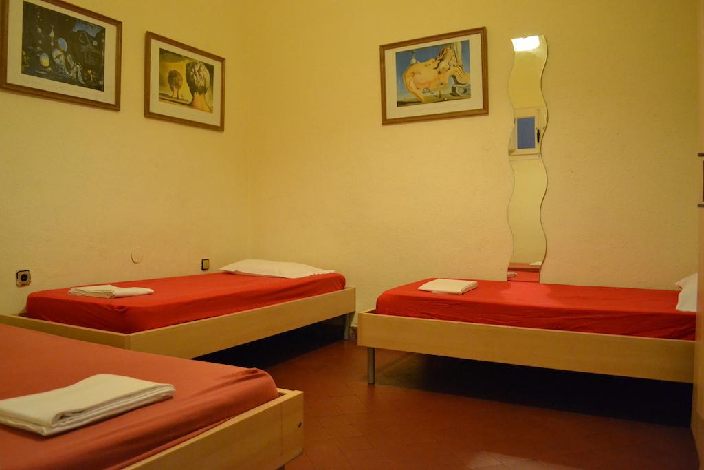 Blue Hostel Barcelona Quarto foto